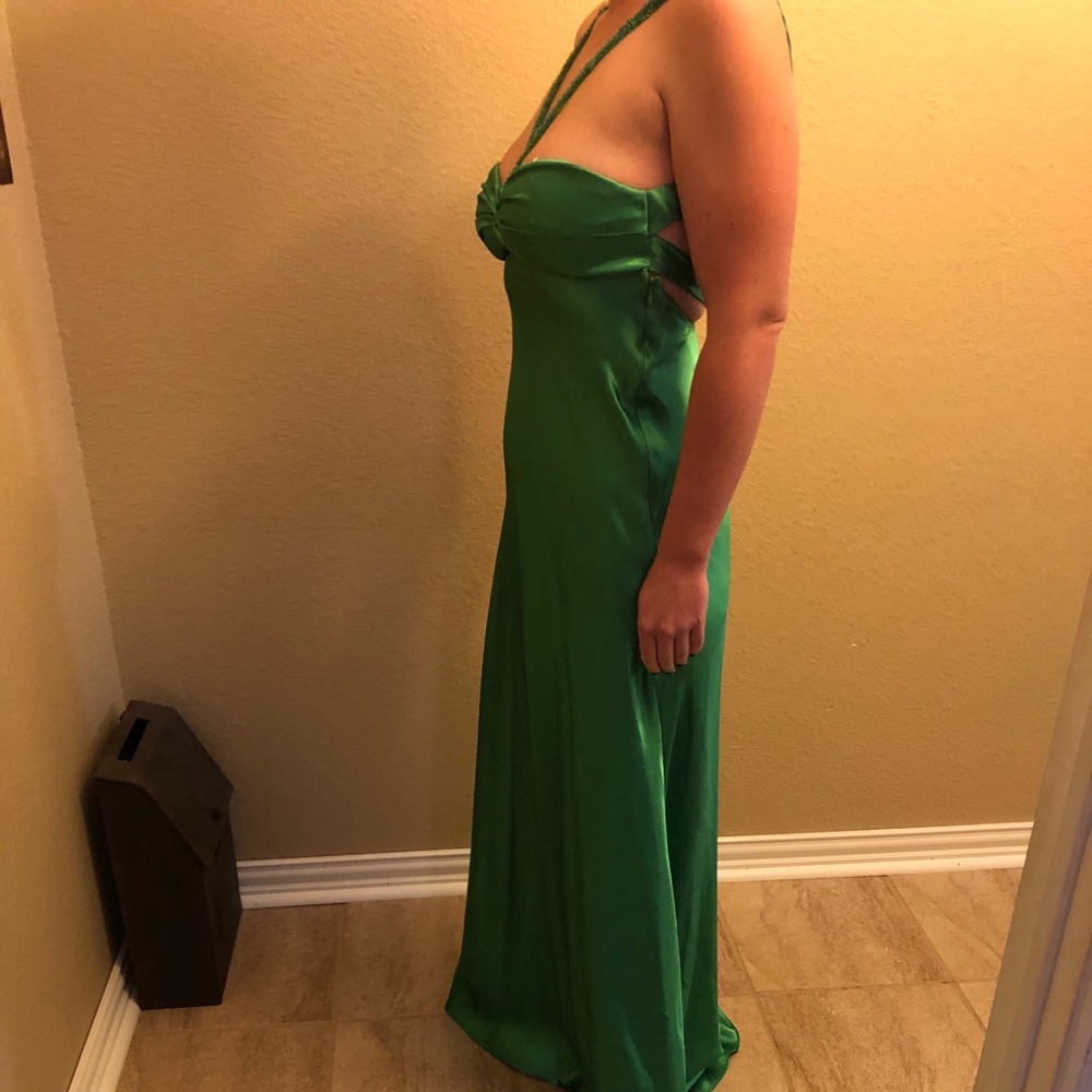 Prom dress - Picture 4 of 7